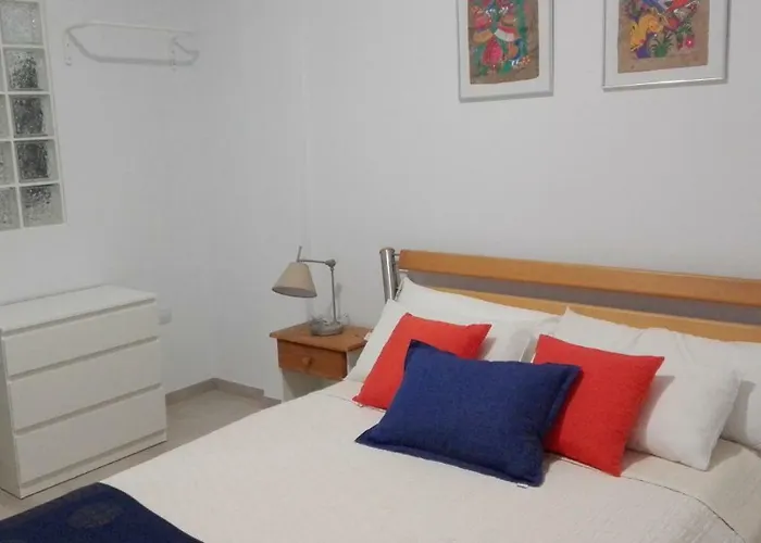 Sonder * أنتيغوا